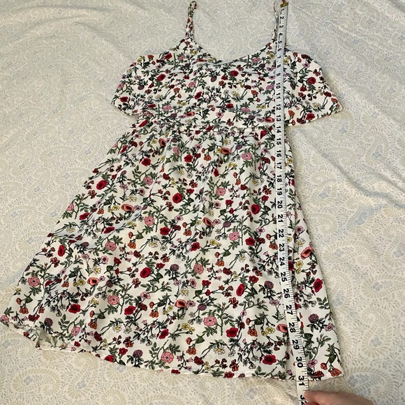 Divided H&M summer floral mini sundress, white - Picture 6 of 9